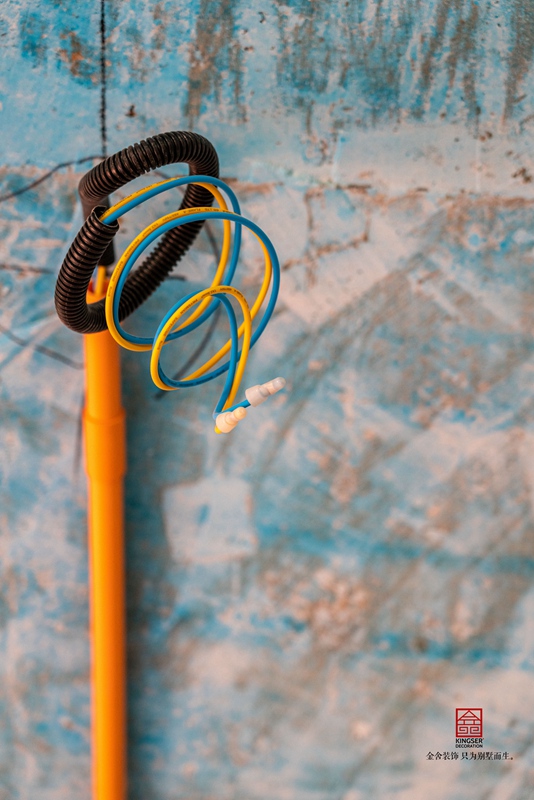 西山林語別墅裝修水電階段施工現場